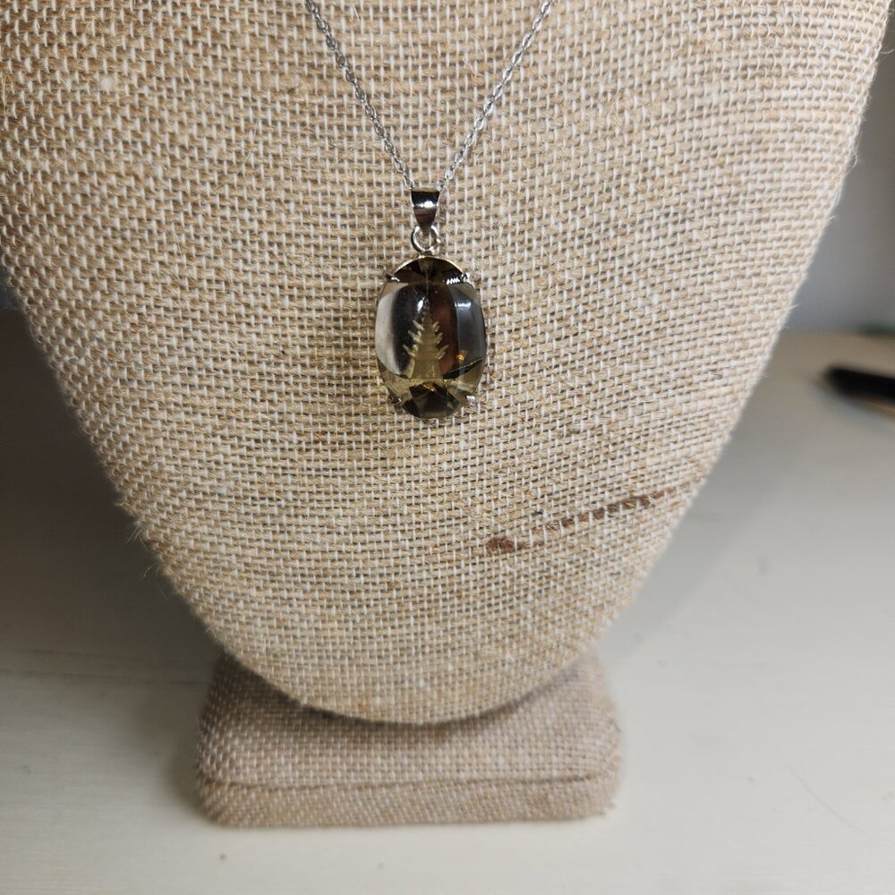 Etched Glass Pagoda Necklace - Picture 7 of 12